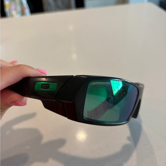 Oakley Other - Oakley Gascan Sunglassess